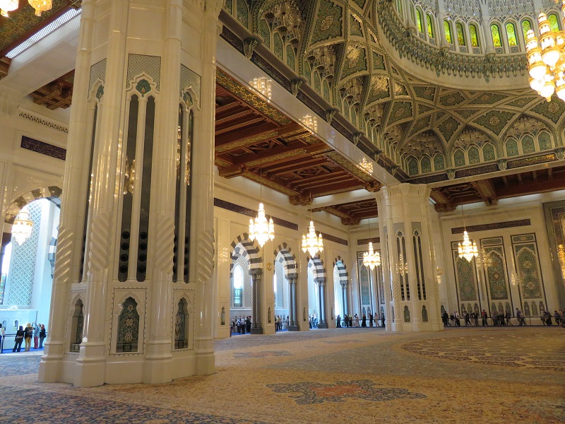 De grote moskee binnen